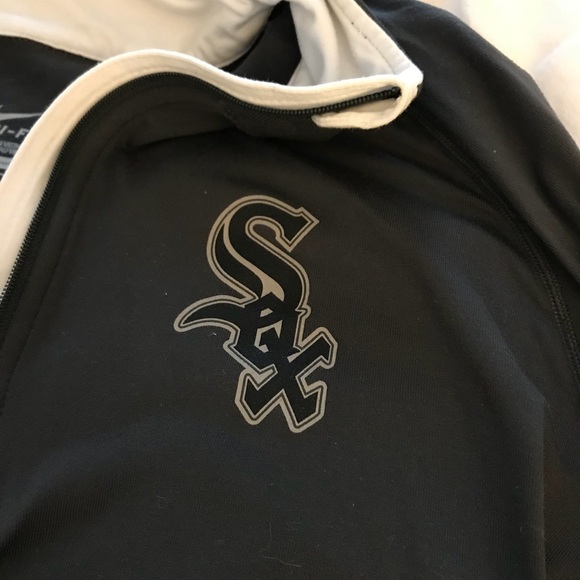 Nike Dri-Fit Chicago White Sox - Picture 5 of 8